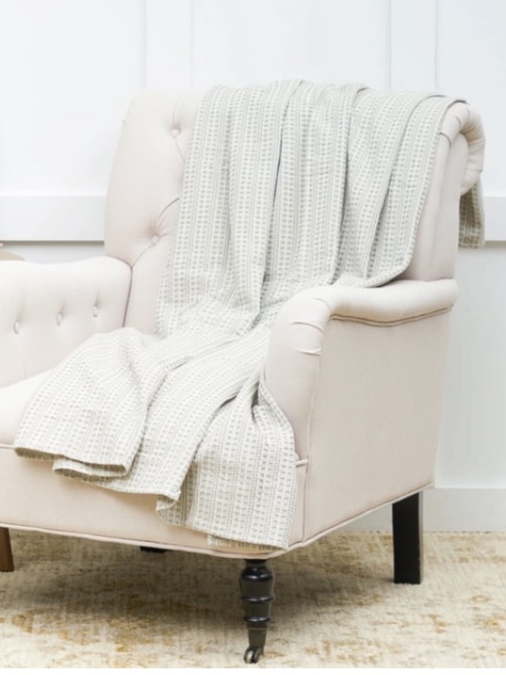 NWT $80 C and F HOME Sage Green Textured Waffle Throw Blanket 50x60